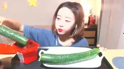 娱乐吃瓜酱现在的大学生,揭秘当代大学生“吃瓜”现象