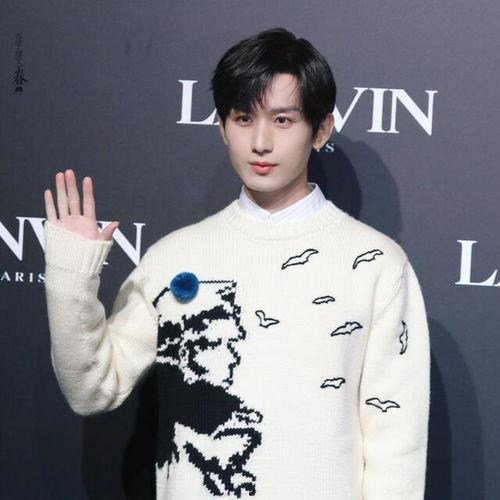 吃瓜娱乐成毅,吃瓜娱乐背后的实力派演员